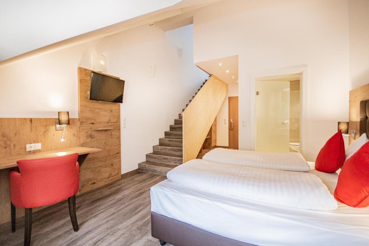 Hotel Wilder Mann Steinach am Brenner Exterior photo