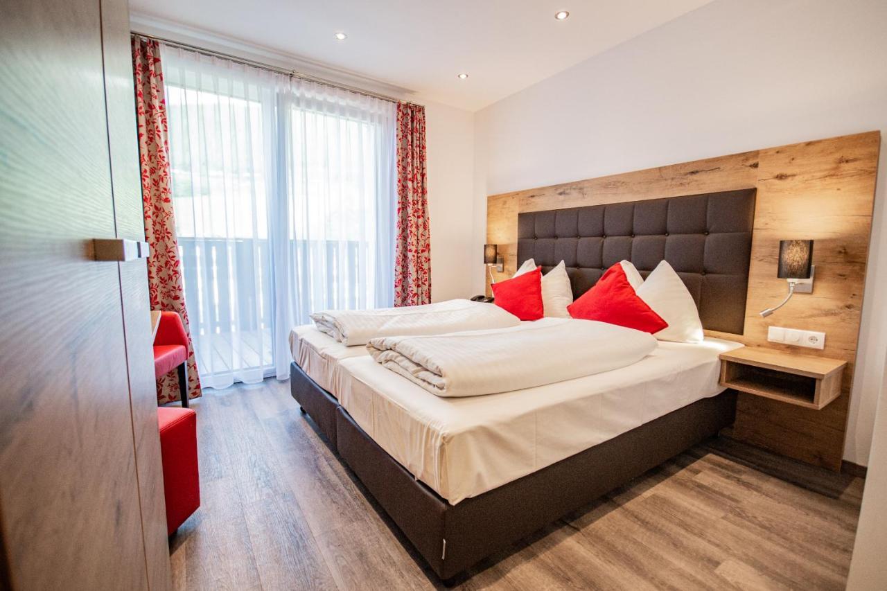 Hotel Wilder Mann Steinach am Brenner Room photo