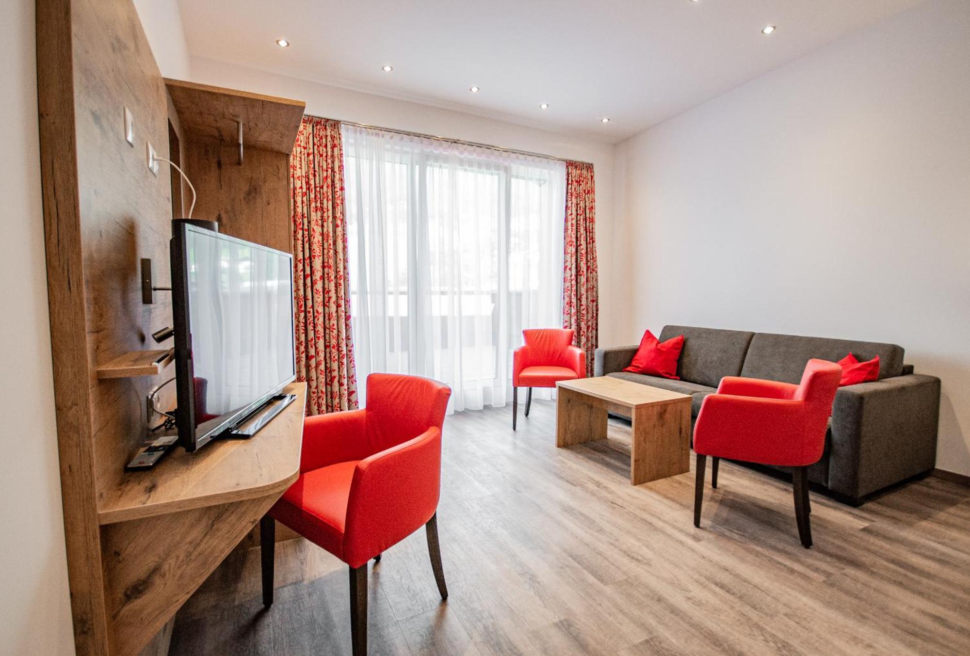 Hotel Wilder Mann Steinach am Brenner Room photo